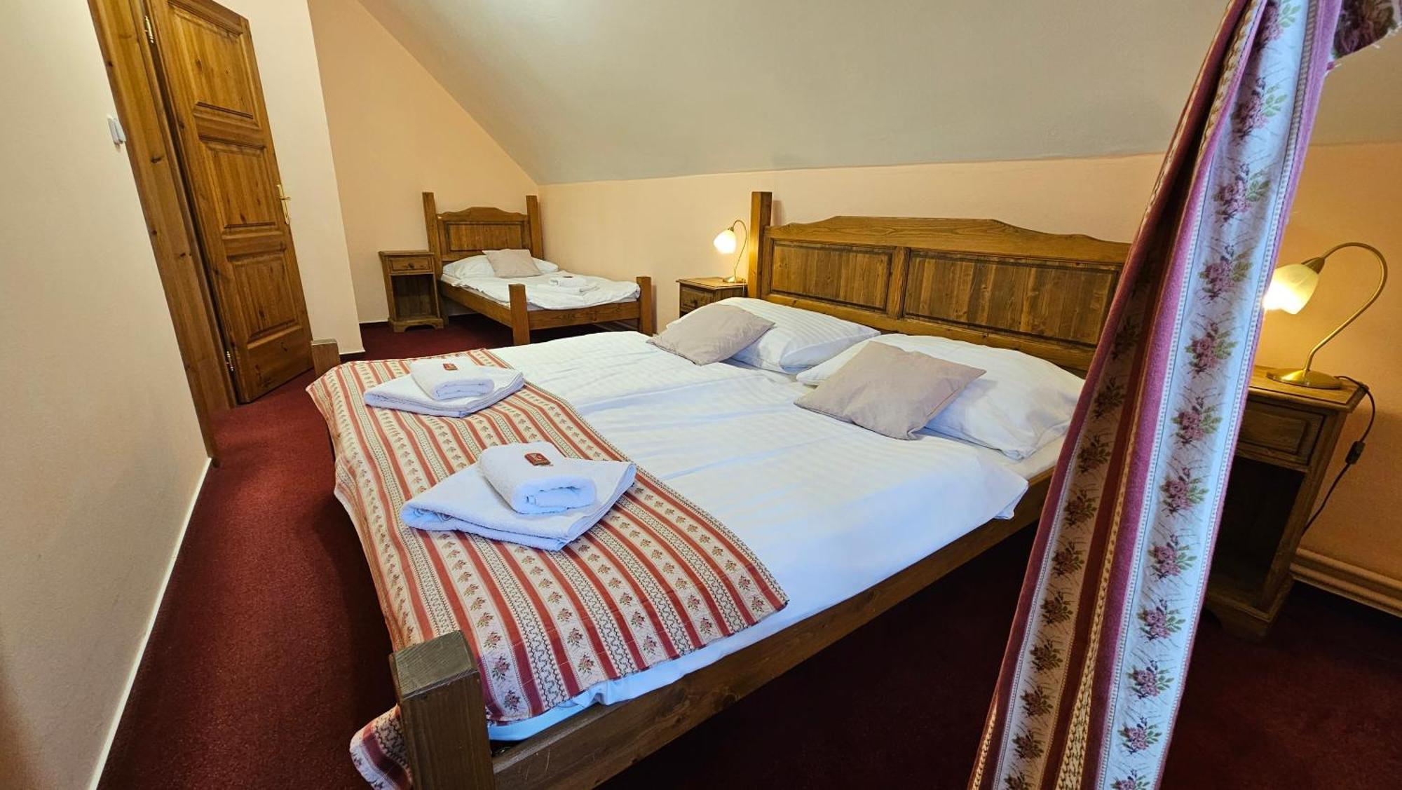 Hotel Opat Kutná Hora Extérieur photo